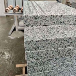 锦州芝麻白楼梯踏步