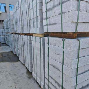 锦州芝麻白路牙石，路侧石