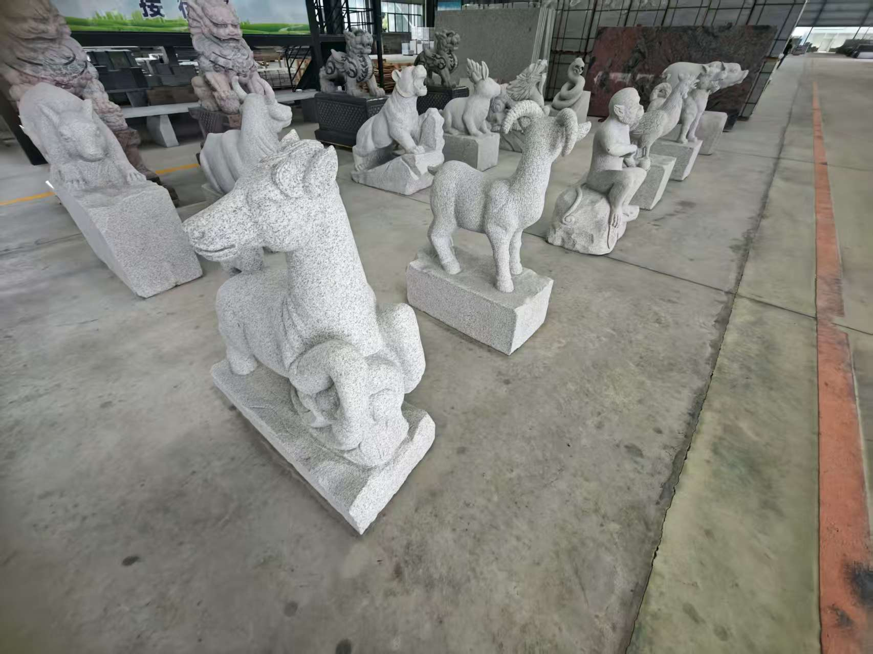 锦州芝麻白雕刻 十二生肖 异形雕刻