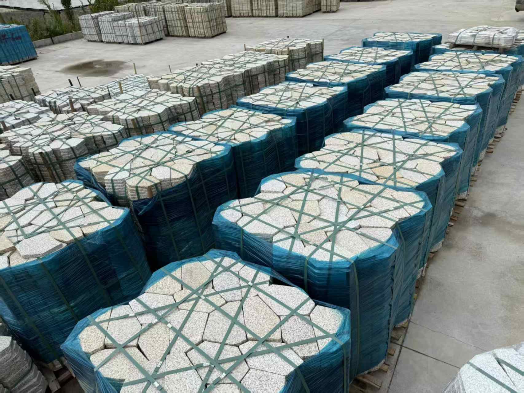 锦州黄金麻冰裂纹 碎拼