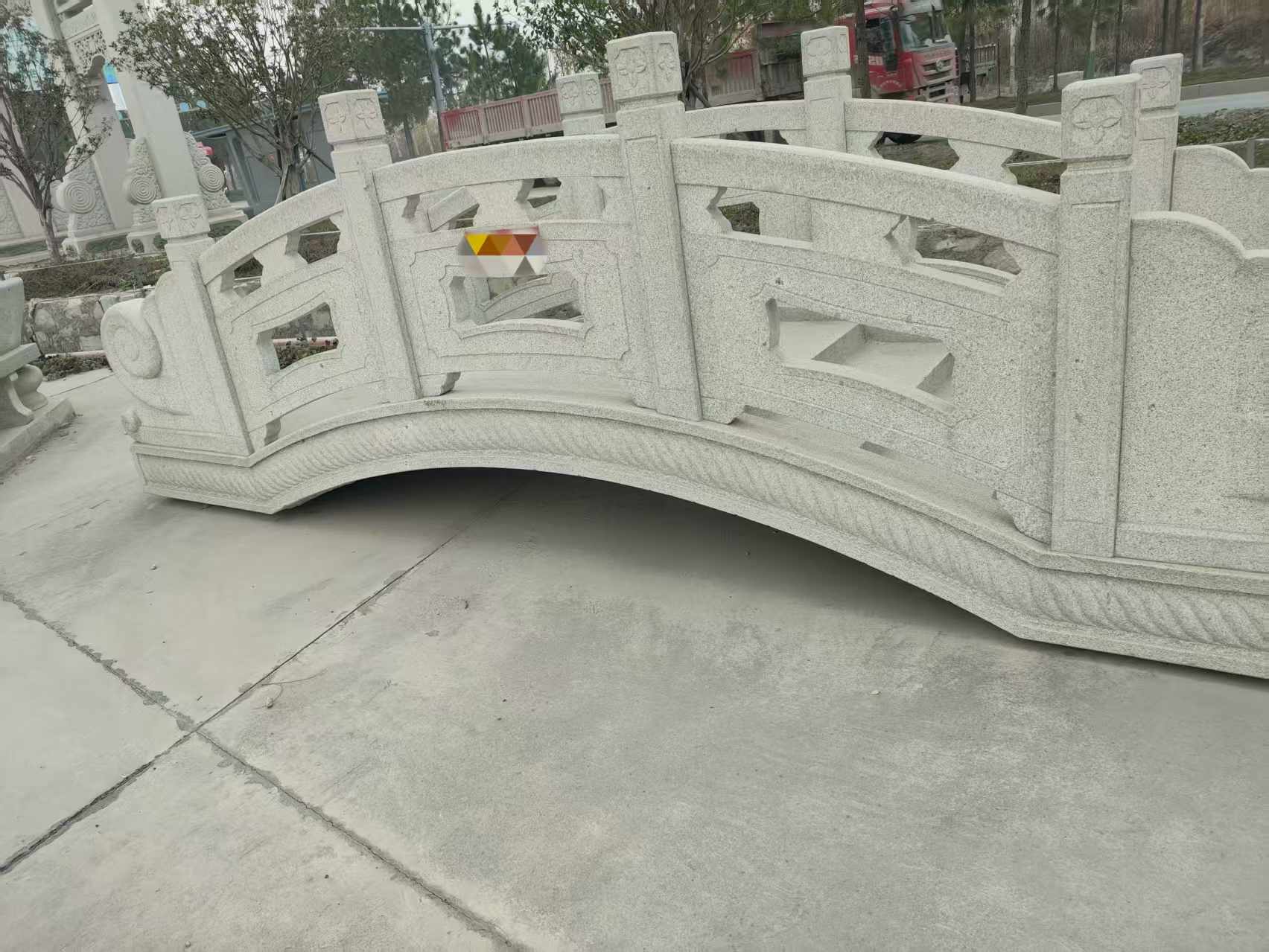 锦州芝麻白拱桥，石桥