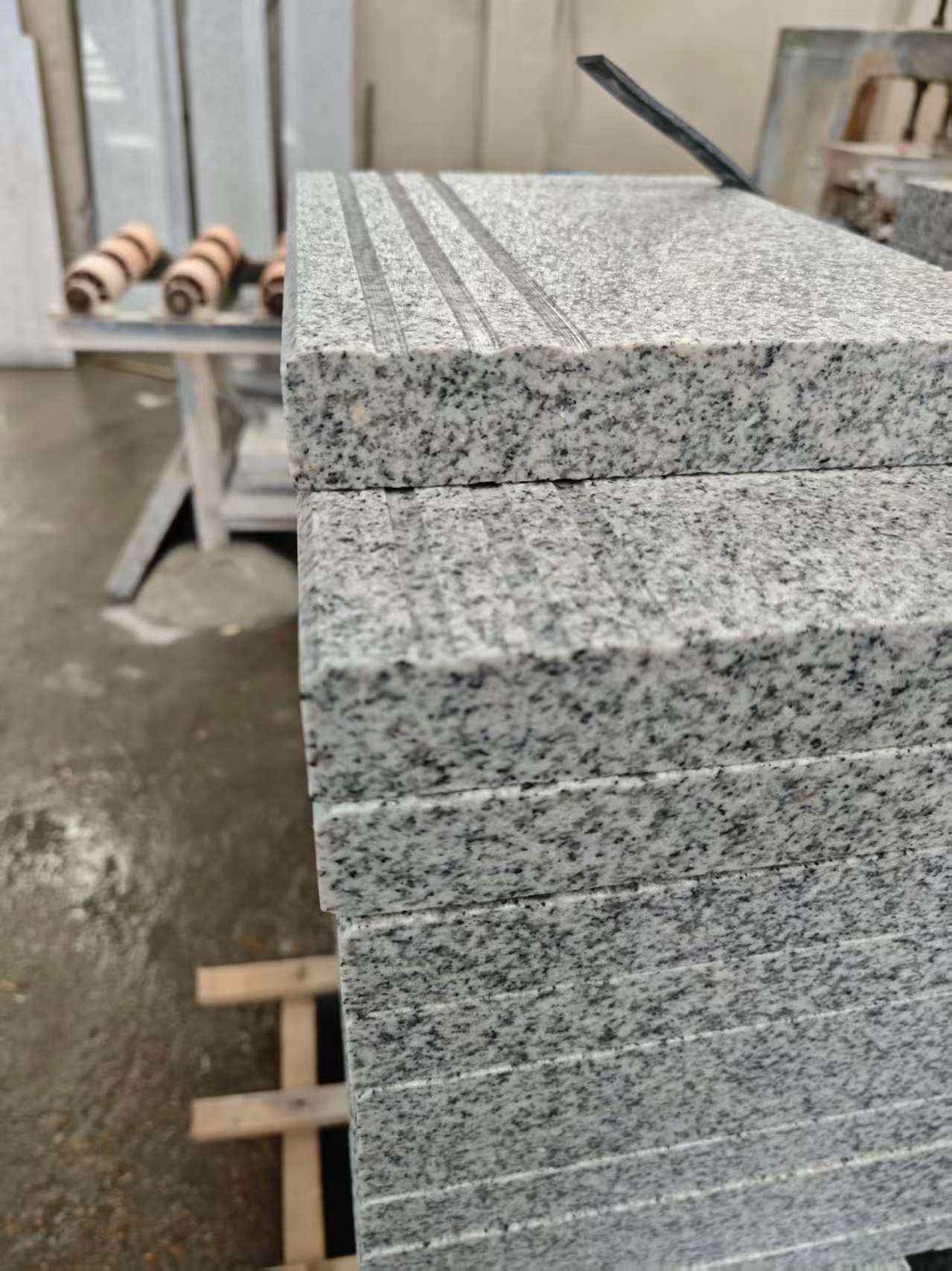 锦州芝麻白楼梯踏步