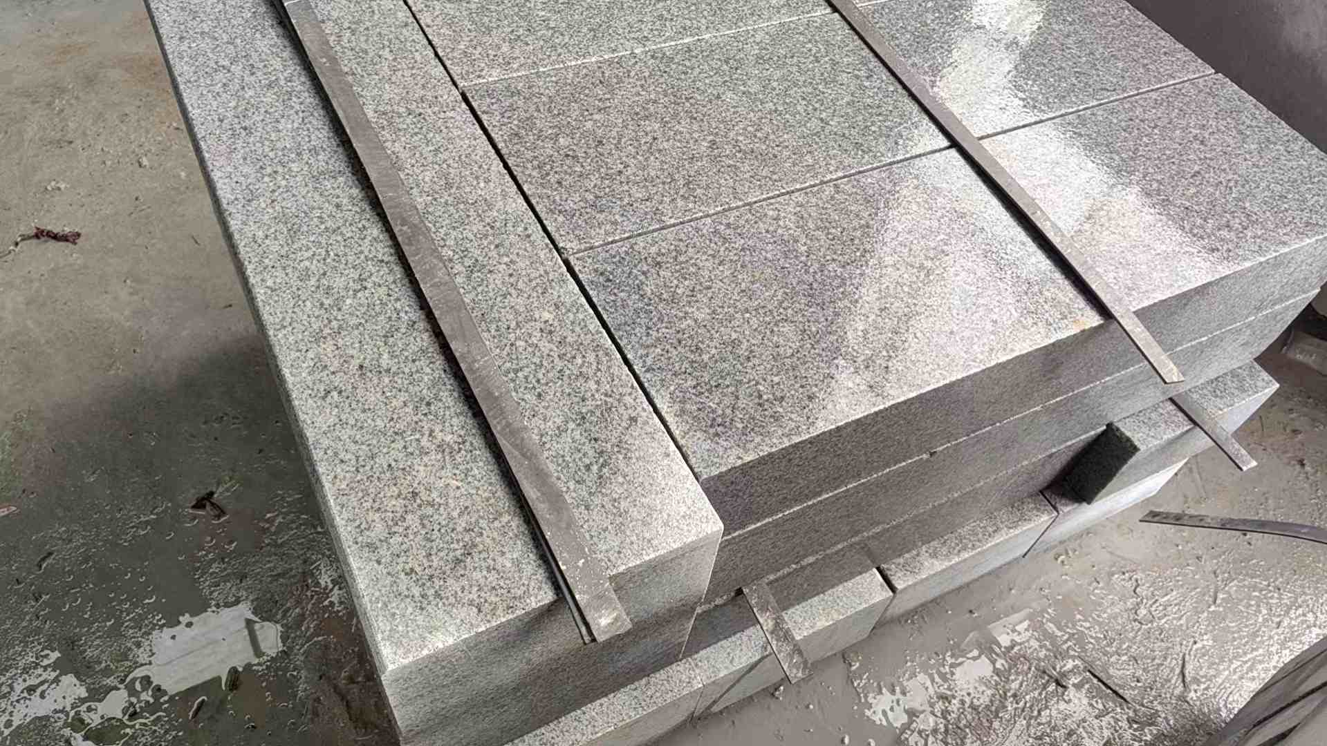 锦州芝麻灰 芝麻白 路牙石 路侧石 马路牙子